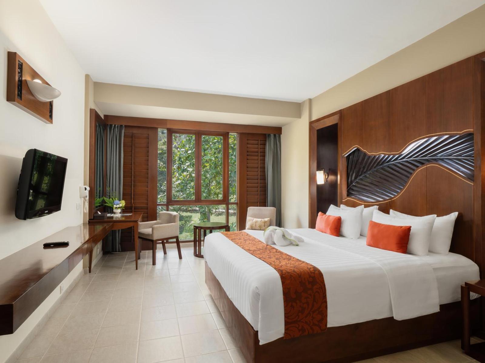 Nirwana Resort Hotel Lagoi Exterior photo